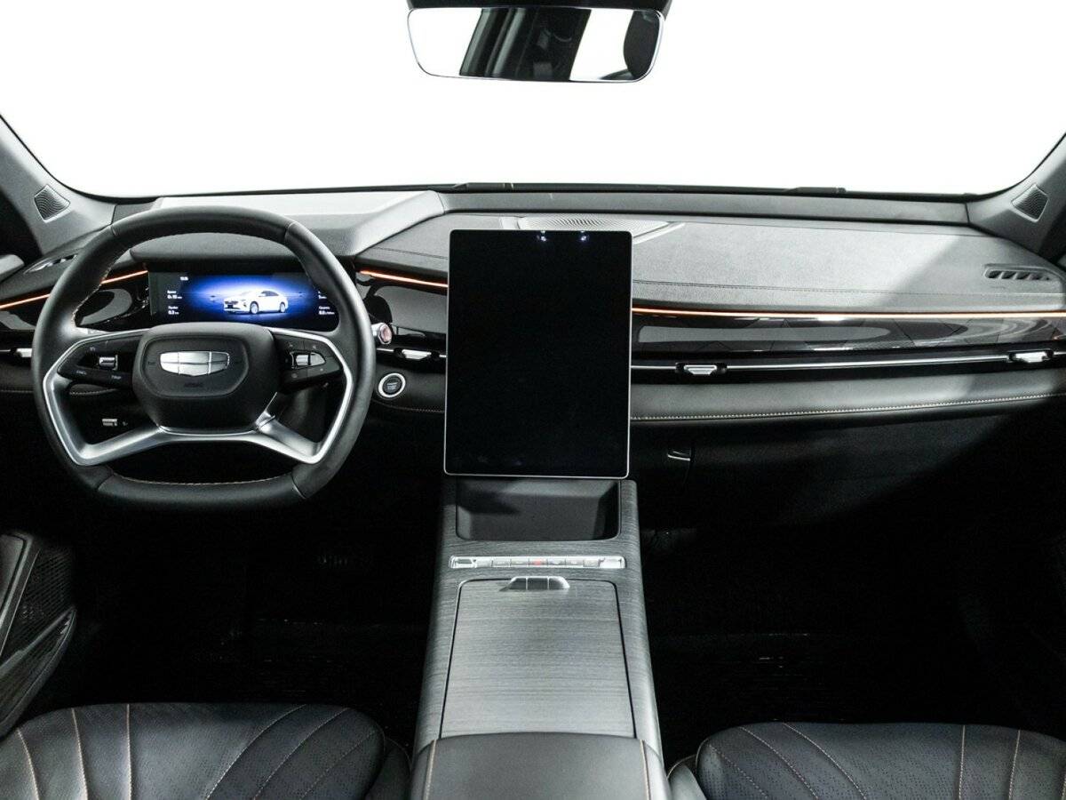 Geely Preface с пробегом — 2024 год. Фото: #10