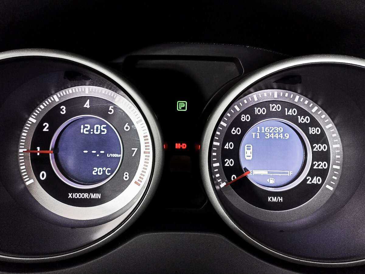 FAW Besturn X80 с пробегом — 2017 год. Фото: #9