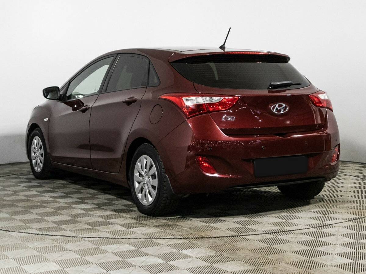 Hyundai i30 с пробегом — 2016 год. Фото: #6