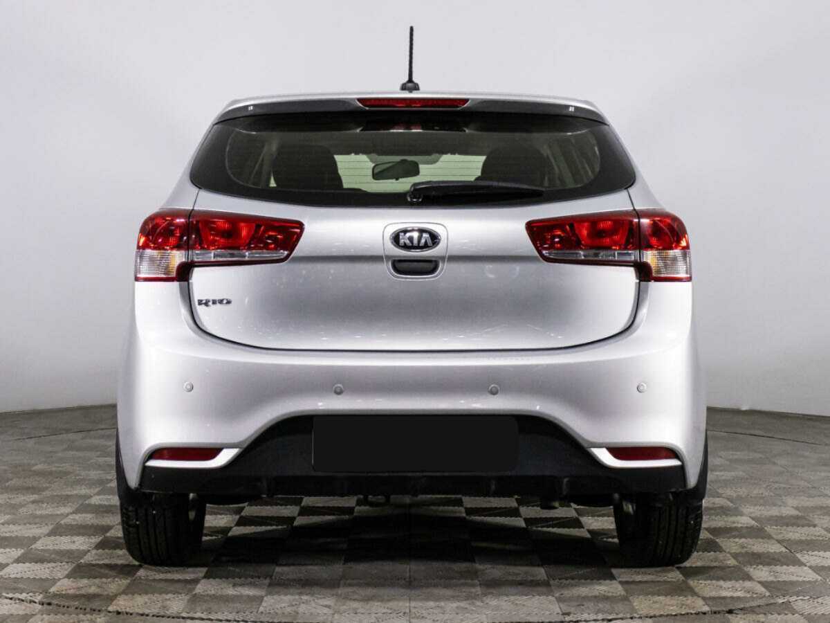 Kia Rio с пробегом — 2017 год. Фото: #5