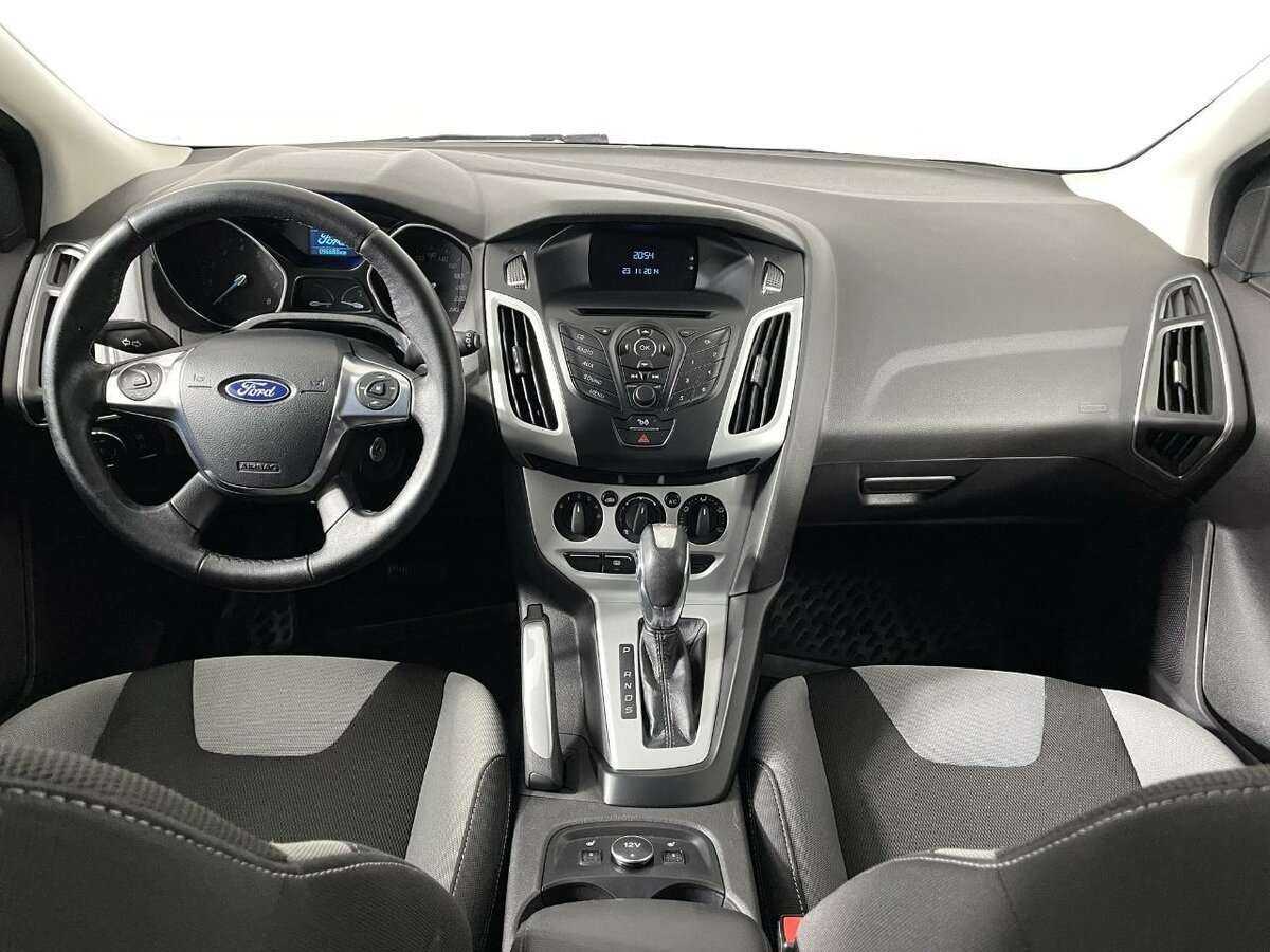 Ford Focus с пробегом — 2012 год. Фото: #5