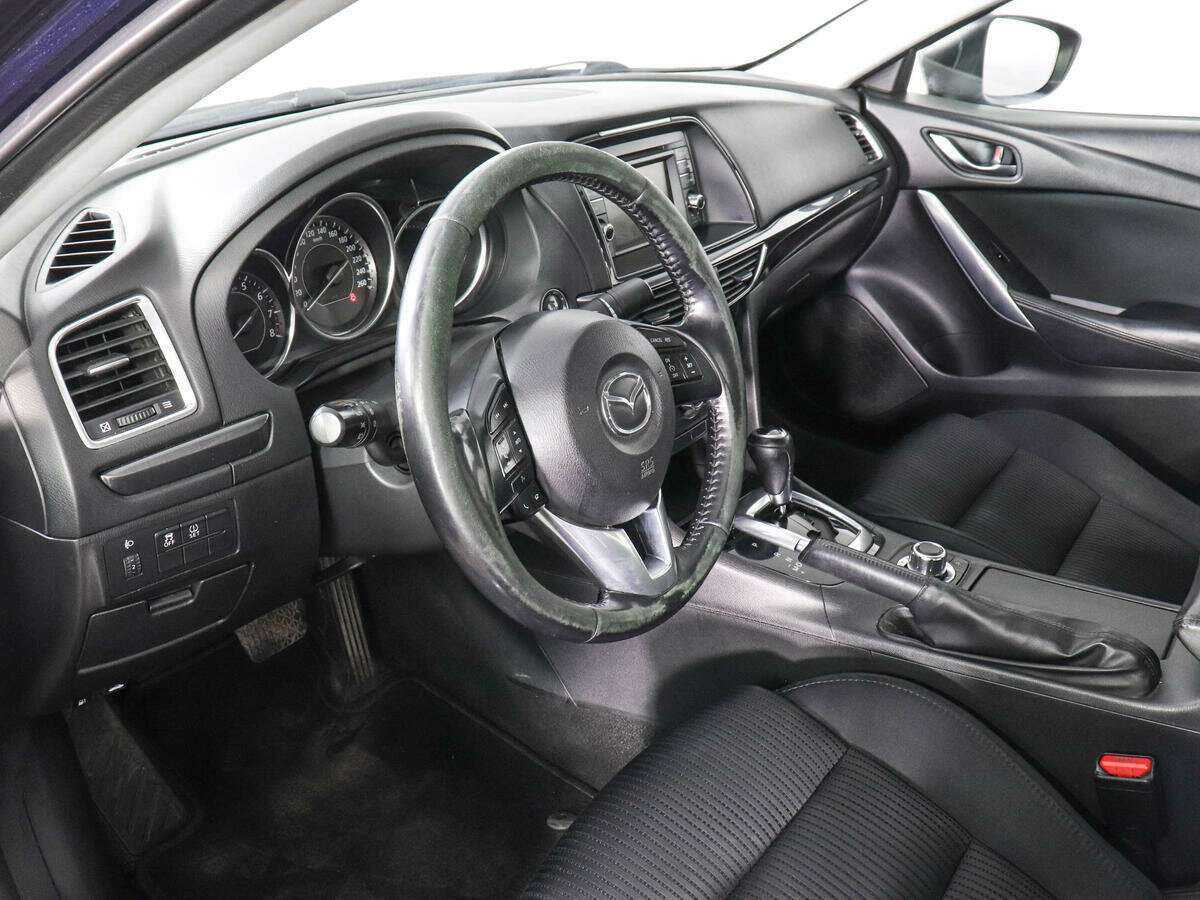 Mazda 6 с пробегом — 2012 год. Фото: #4