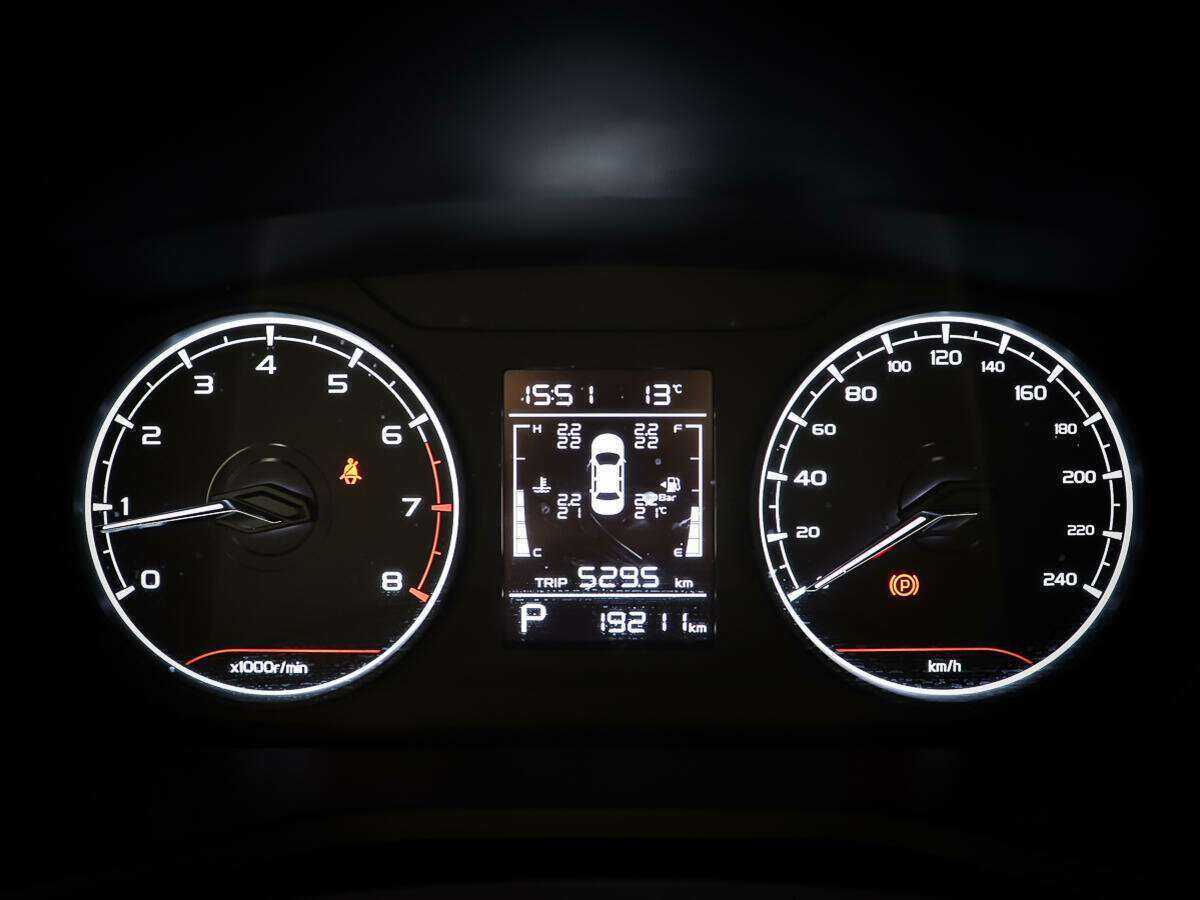 Geely Emgrand с пробегом — 2023 год. Фото: #13