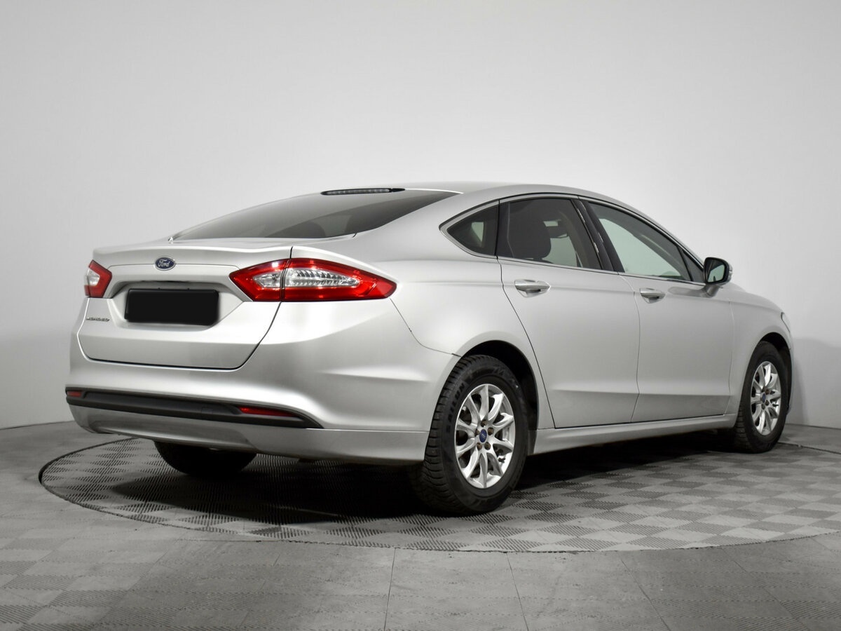 Ford Mondeo с пробегом — 2015 год. Фото: #3