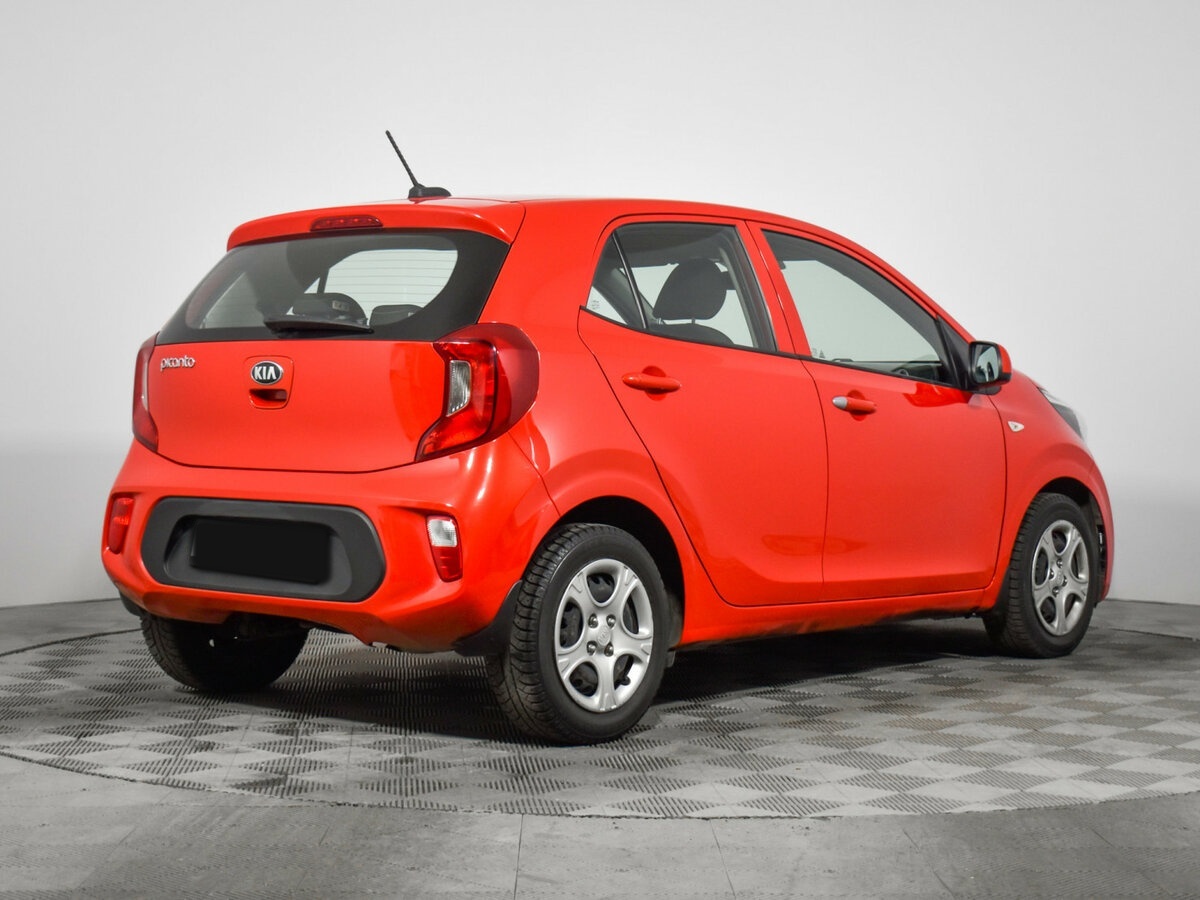 Kia Picanto с пробегом — 2018 год. Фото: #4