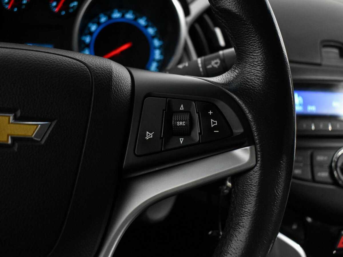 Chevrolet Cruze с пробегом — 2013 год. Фото: #18