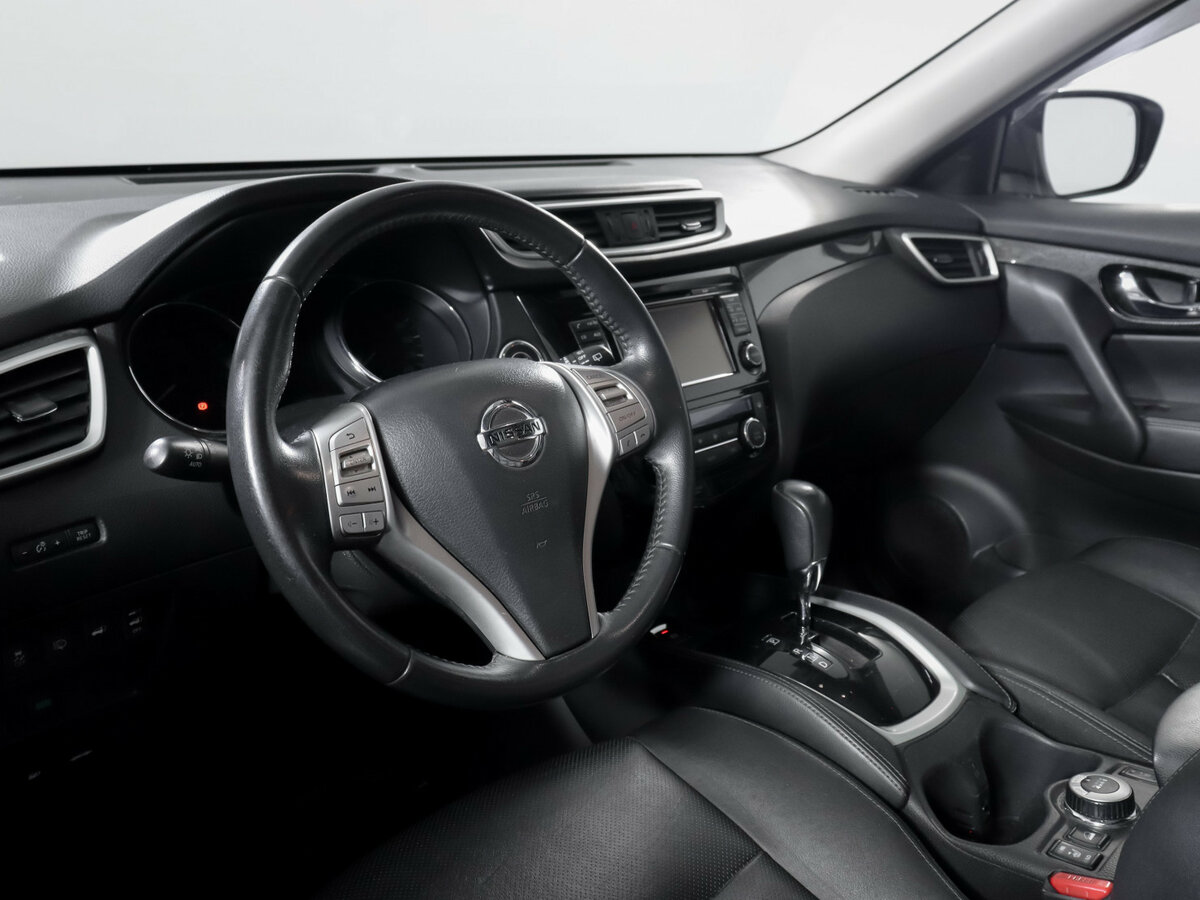 Nissan X-Trail с пробегом — 2016 год. Фото: #12