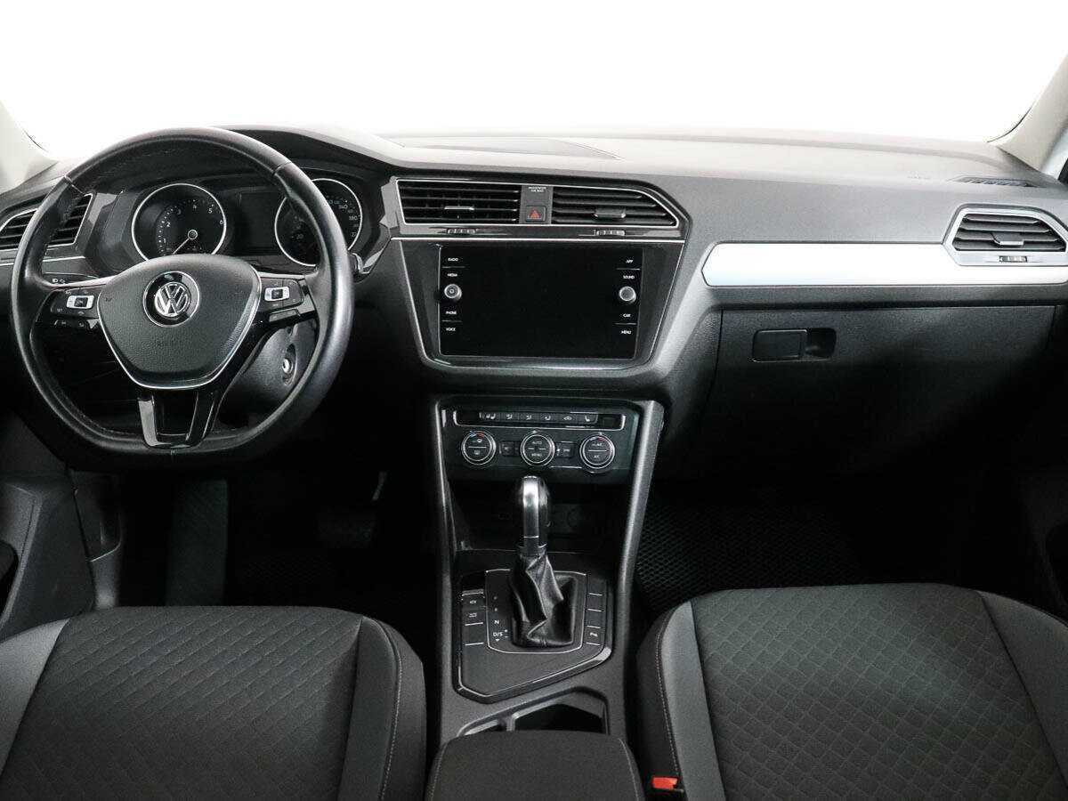 Volkswagen Tiguan с пробегом — 2018 год. Фото: #9