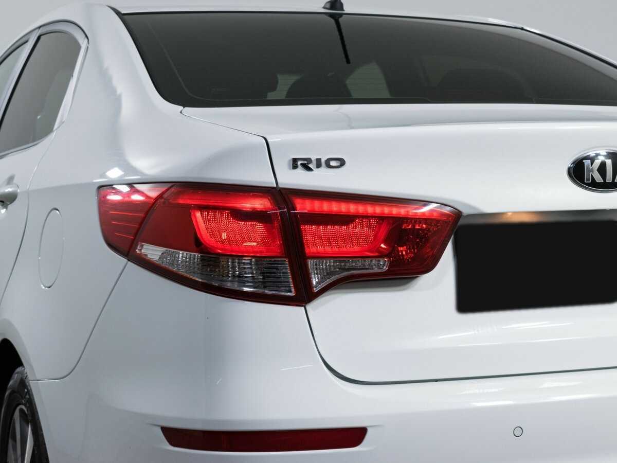 Kia Rio с пробегом — 2016 год. Фото: #15