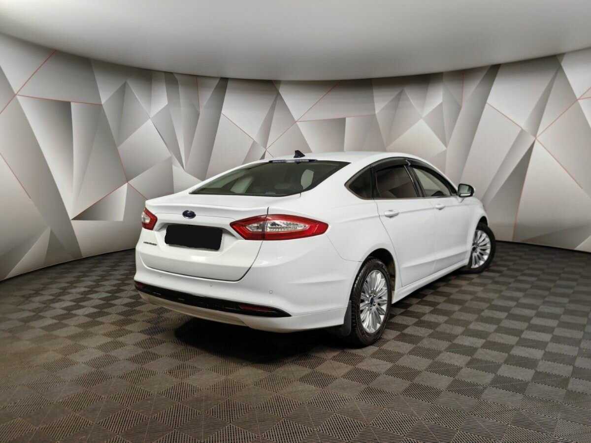 Ford Mondeo с пробегом — 2017 год. Фото: #1