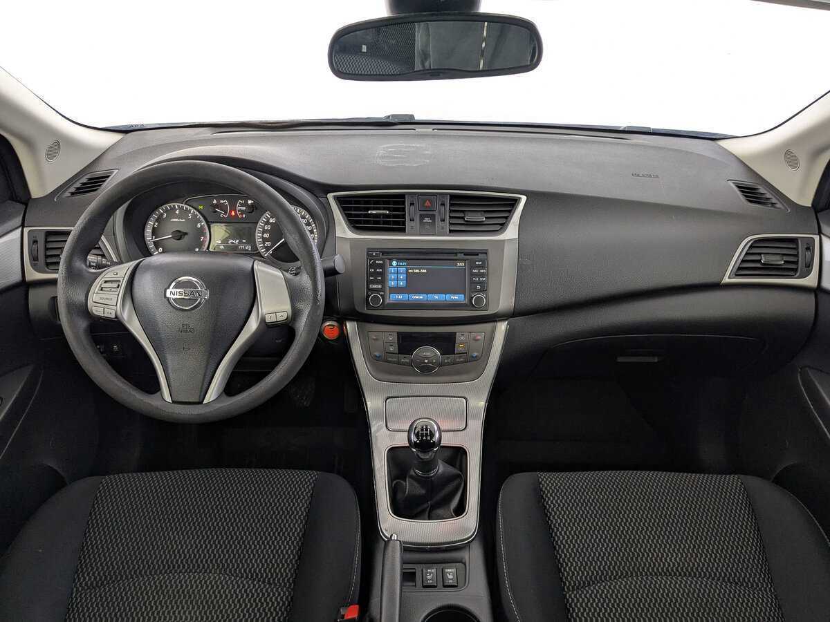 Nissan Sentra с пробегом — 2014 год. Фото: #13