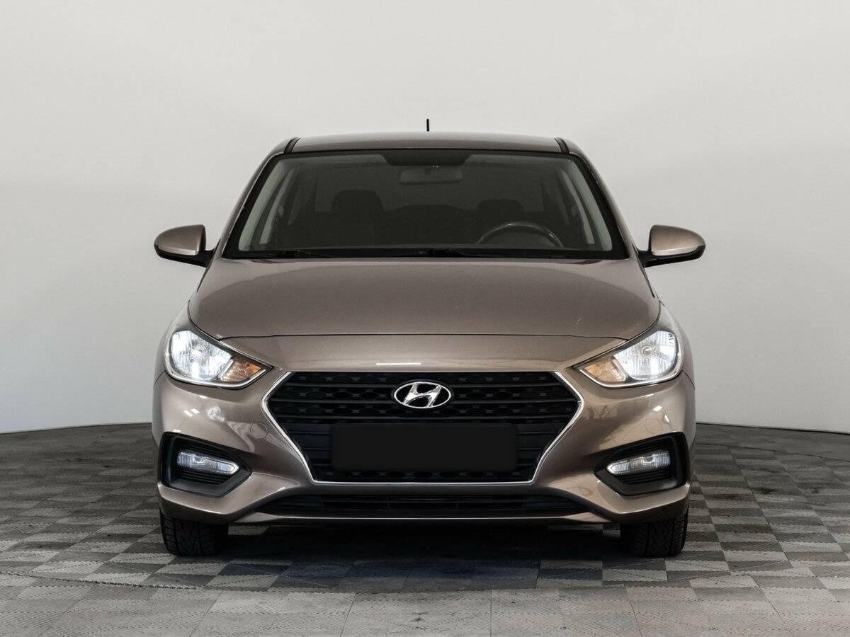Hyundai Solaris с пробегом — 2019 год. Фото: #1