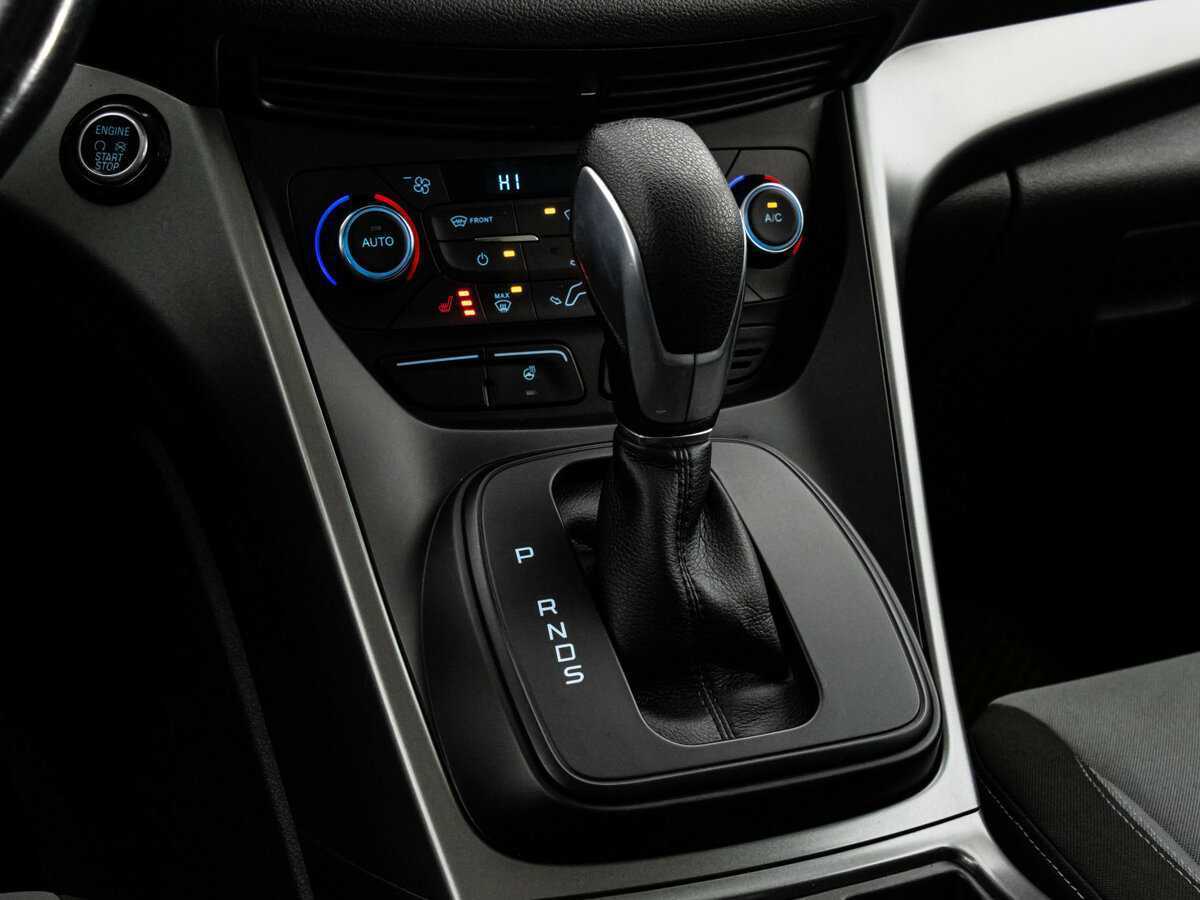 Ford Kuga с пробегом — 2017 год. Фото: #11