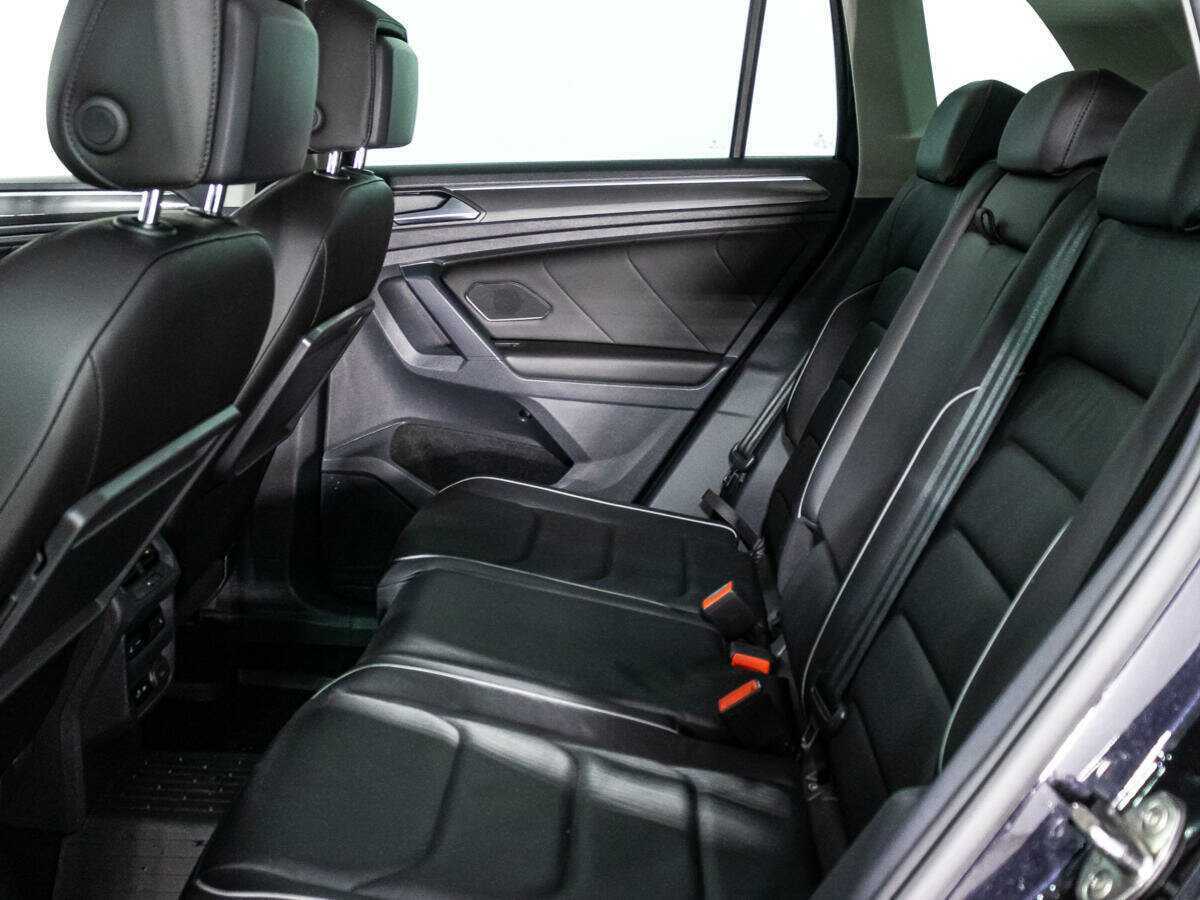 Volkswagen Tiguan с пробегом — 2018 год. Фото: #9