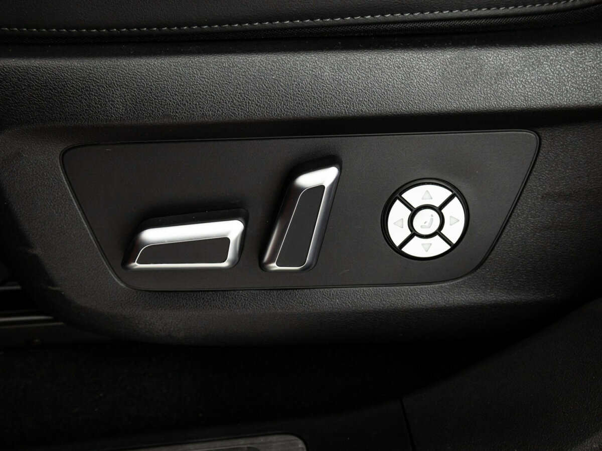 Tank 300 с пробегом — 2023 год. Фото: #14