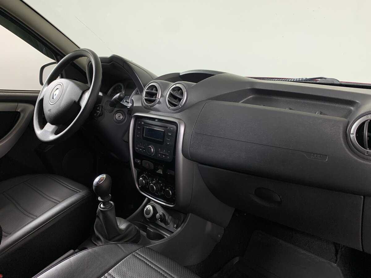 Renault Duster с пробегом — 2012 год. Фото: #13