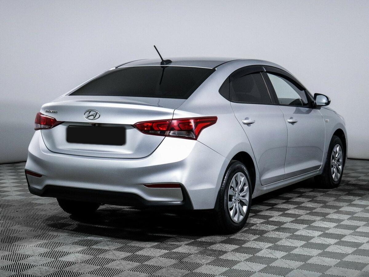 Hyundai Solaris с пробегом — 2018 год. Фото: #3