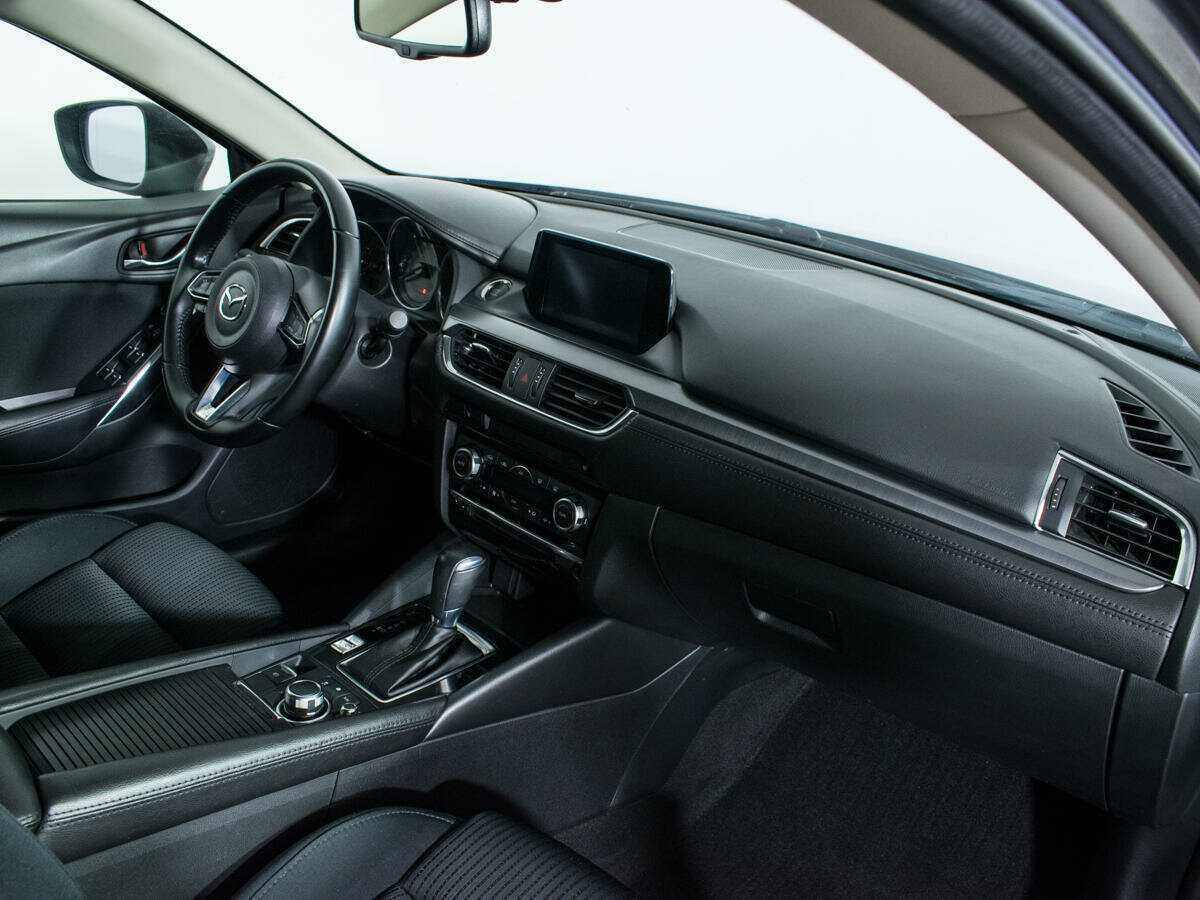 Mazda 6 с пробегом — 2017 год. Фото: #8