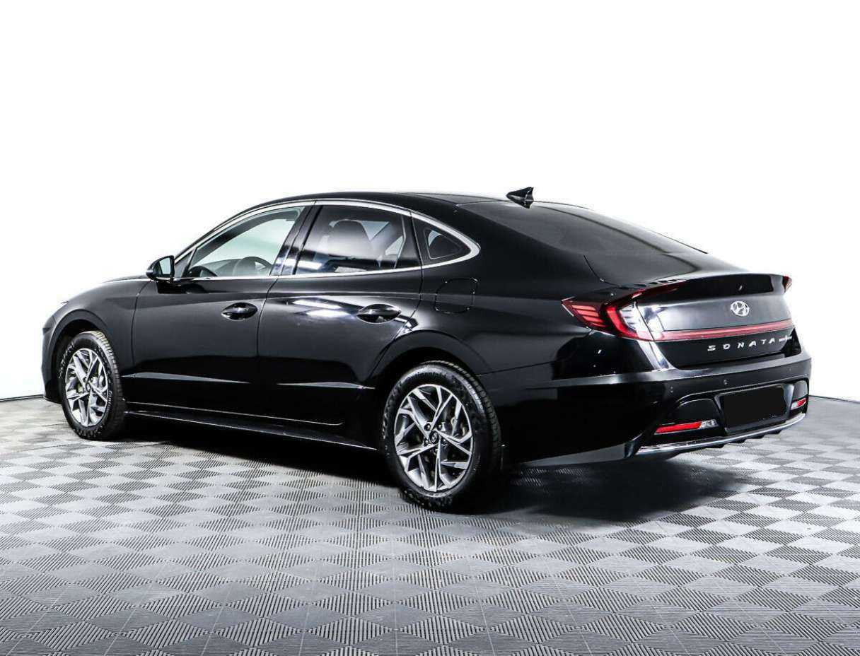 Hyundai Sonata с пробегом — 2020 год. Фото: #6