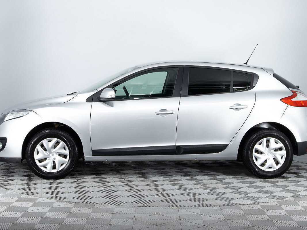 Renault Megane с пробегом — 2012 год. Фото: #7