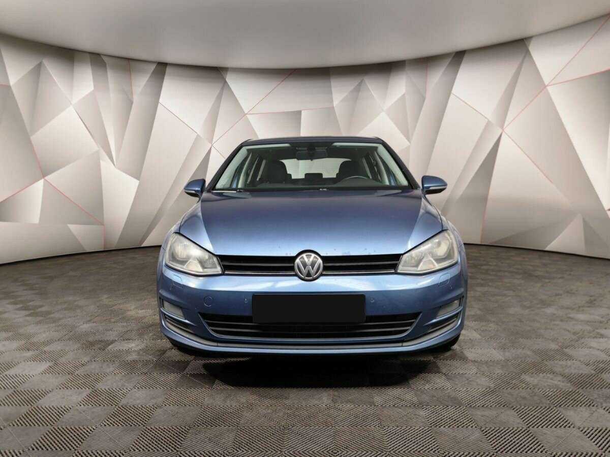 Volkswagen Golf с пробегом — 2014 год. Фото: #6