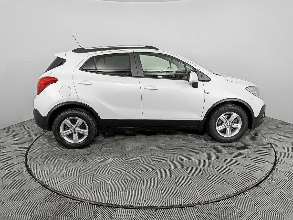 Opel Mokka с пробегом — 2012 год. Фото: #3