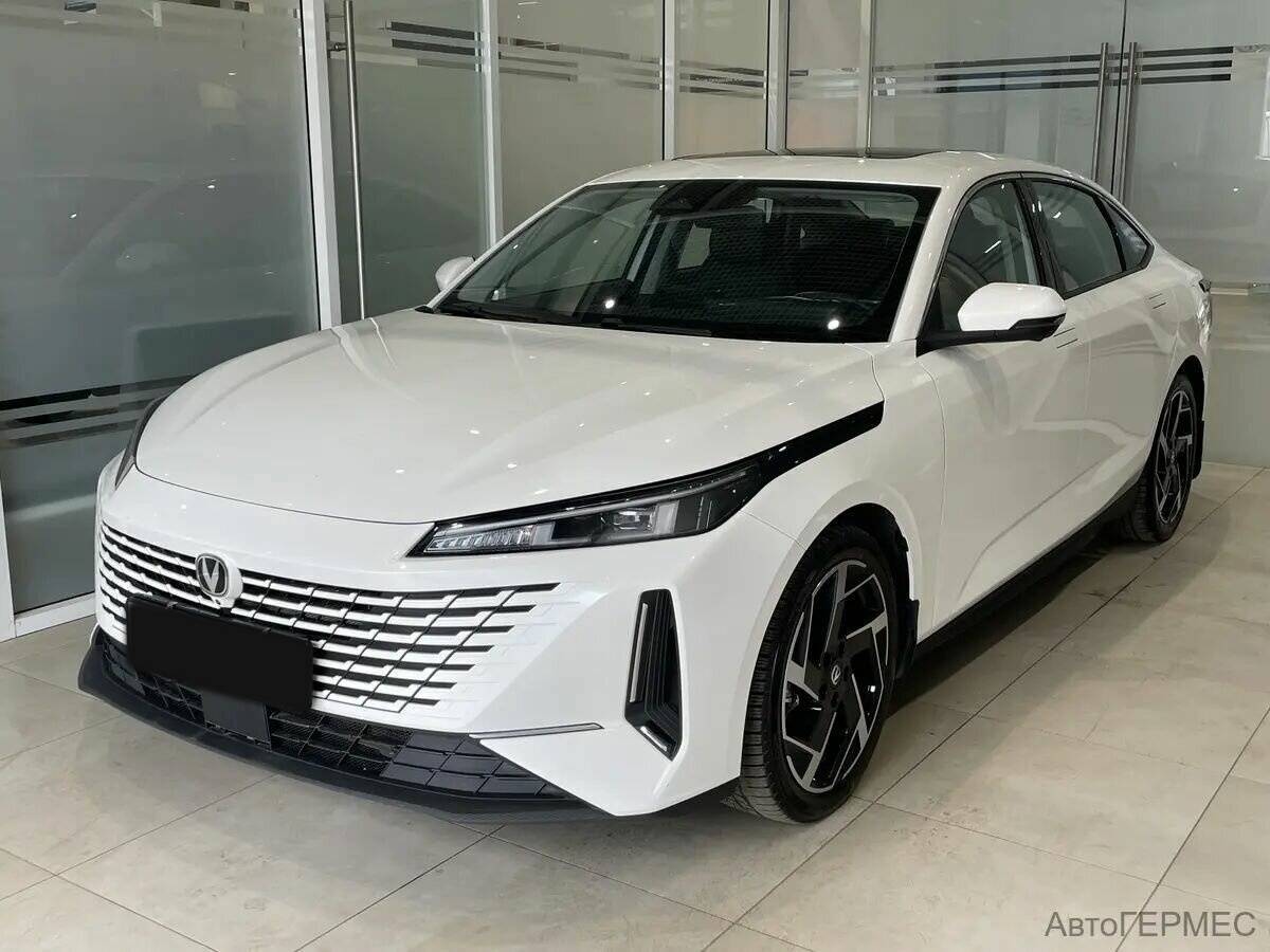 Changan Lamore с пробегом — 2024 год. Посмотреть фото