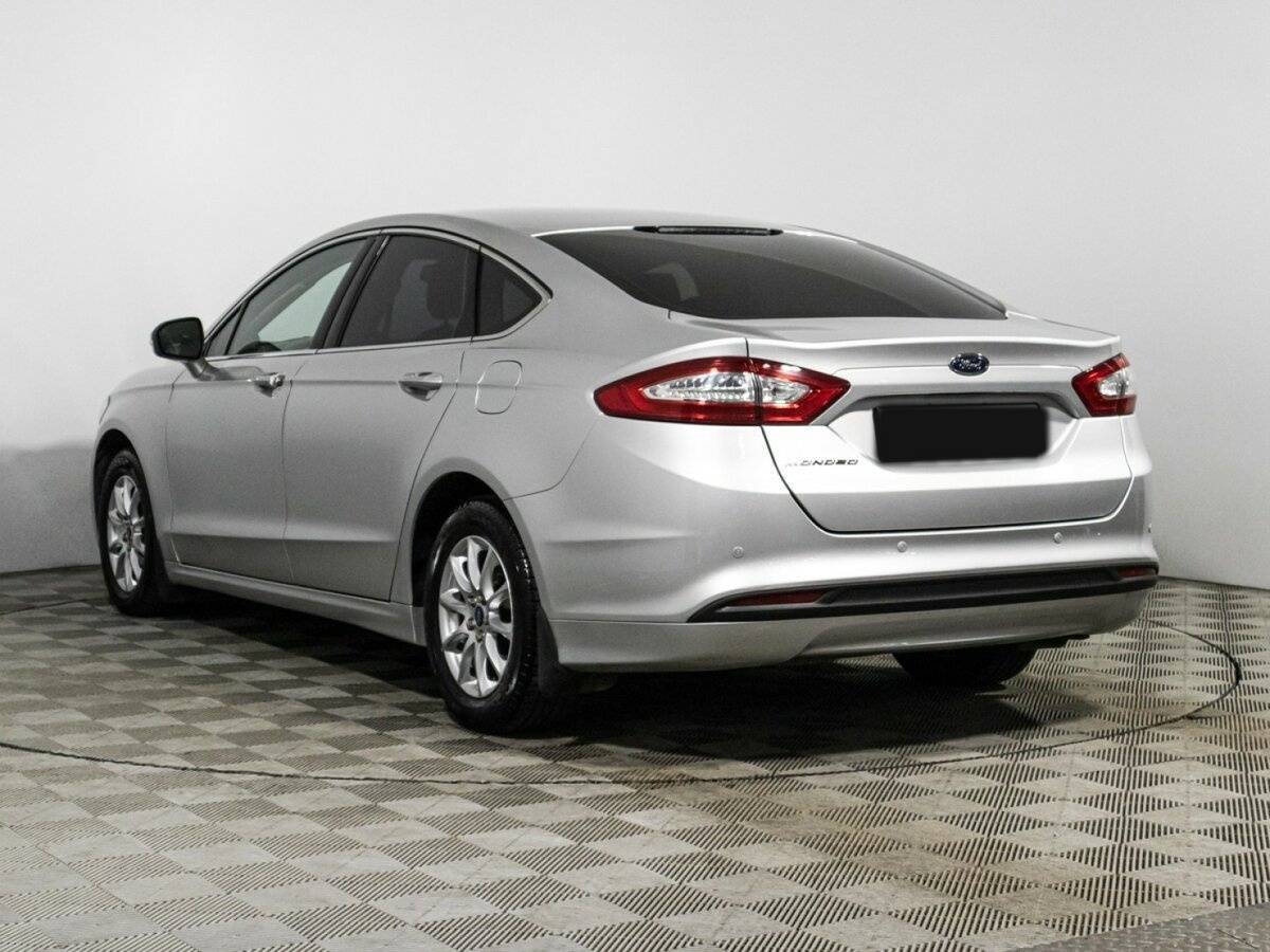 Ford Mondeo с пробегом — 2015 год. Фото: #6