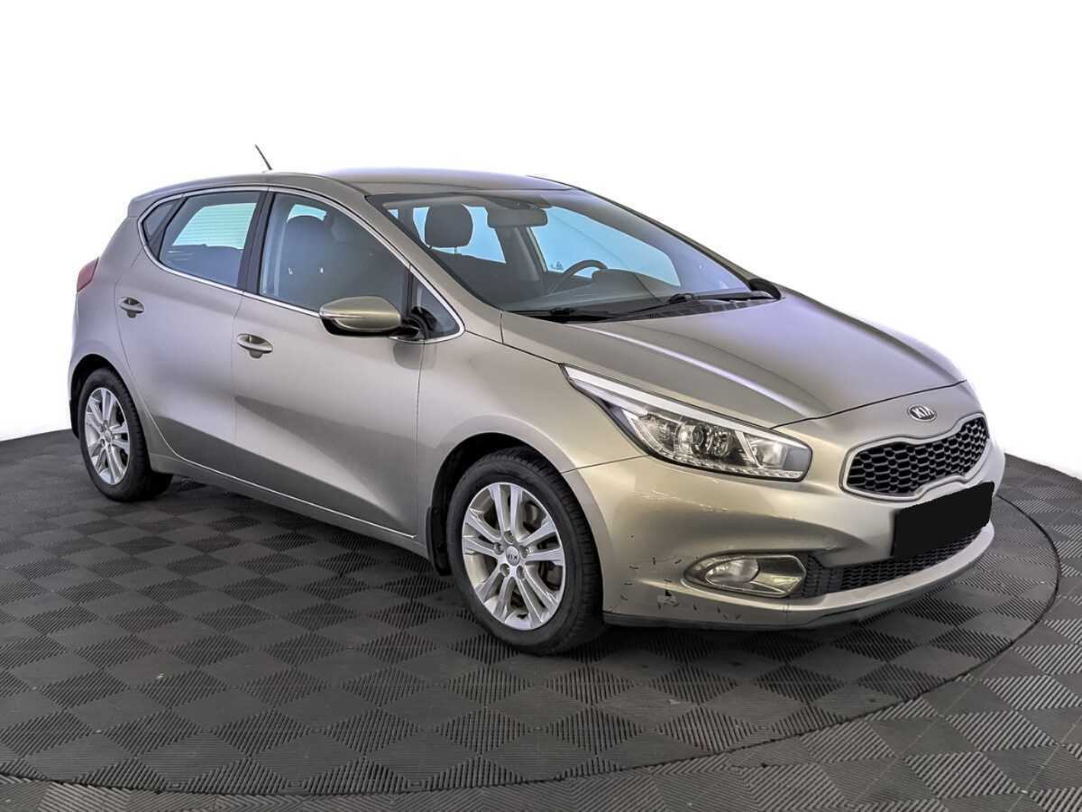 Kia Ceed с пробегом — 2014 год. Фото: #2