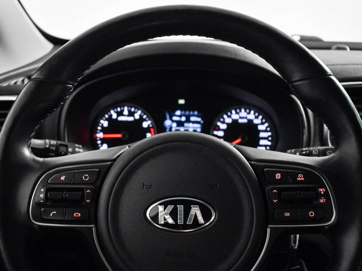 Kia Sportage с пробегом — 2016 год. Фото: #16