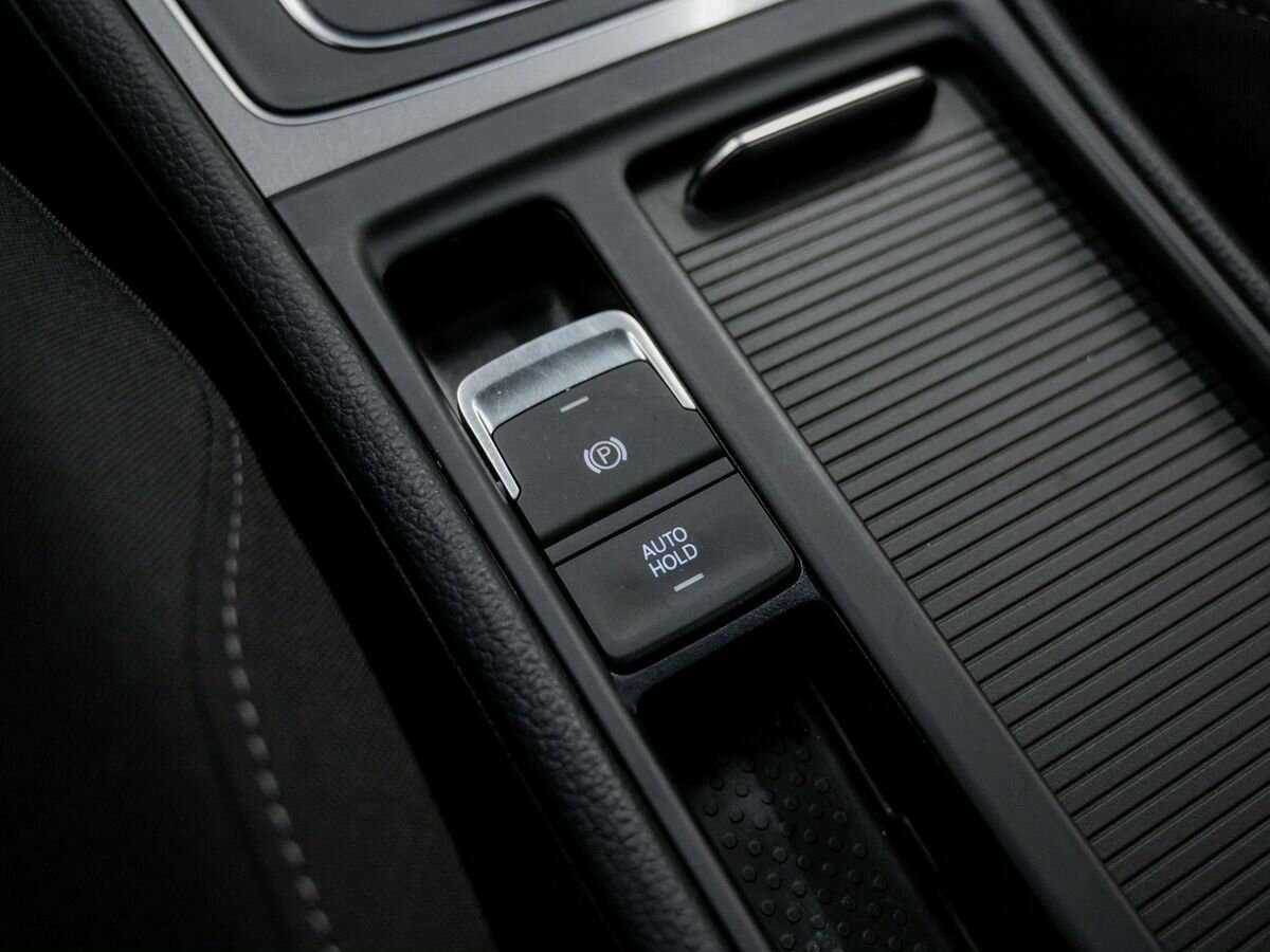 Volkswagen Golf с пробегом — 2014 год. Фото: #19