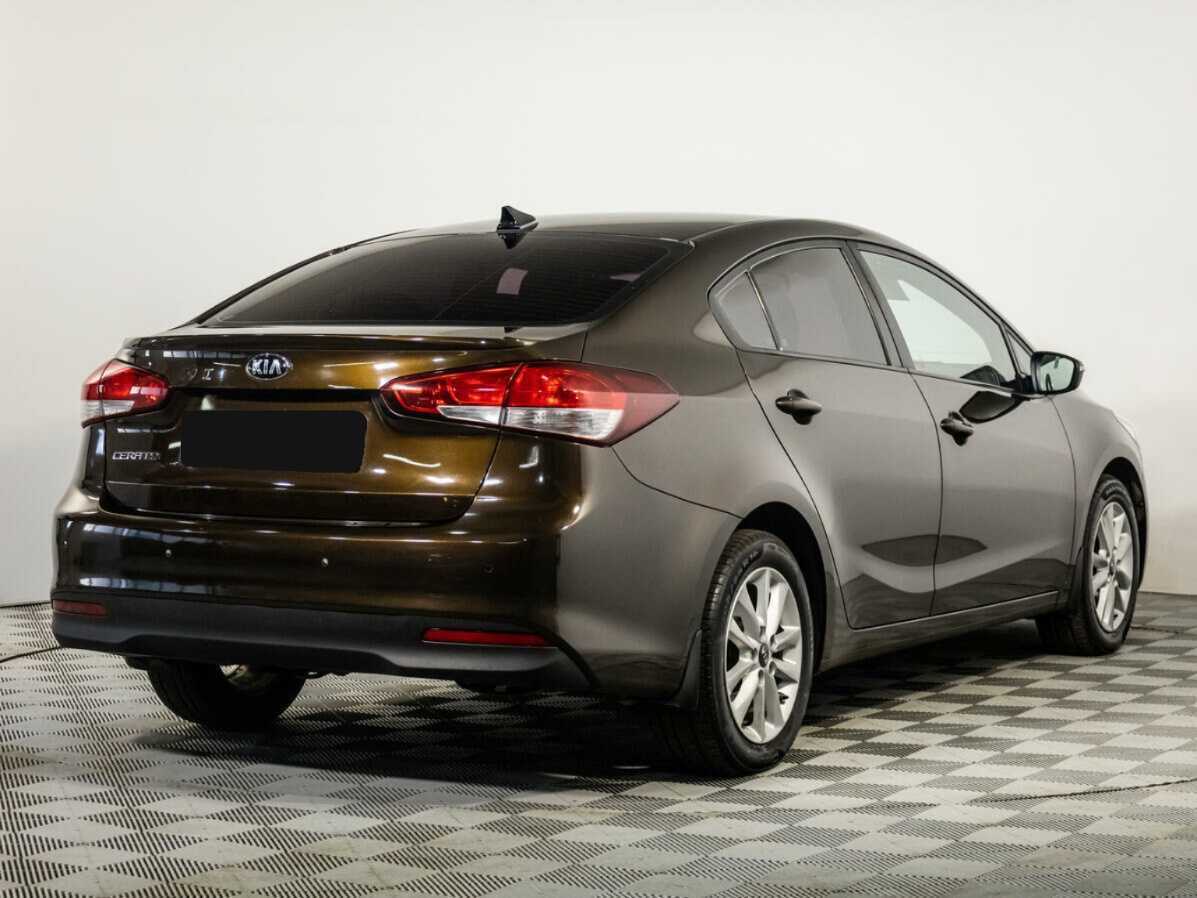 Kia Cerato с пробегом — 2018 год. Фото: #3