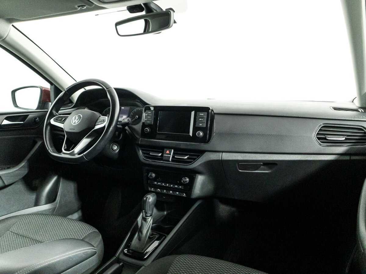 Volkswagen Polo с пробегом — 2020 год. Фото: #8