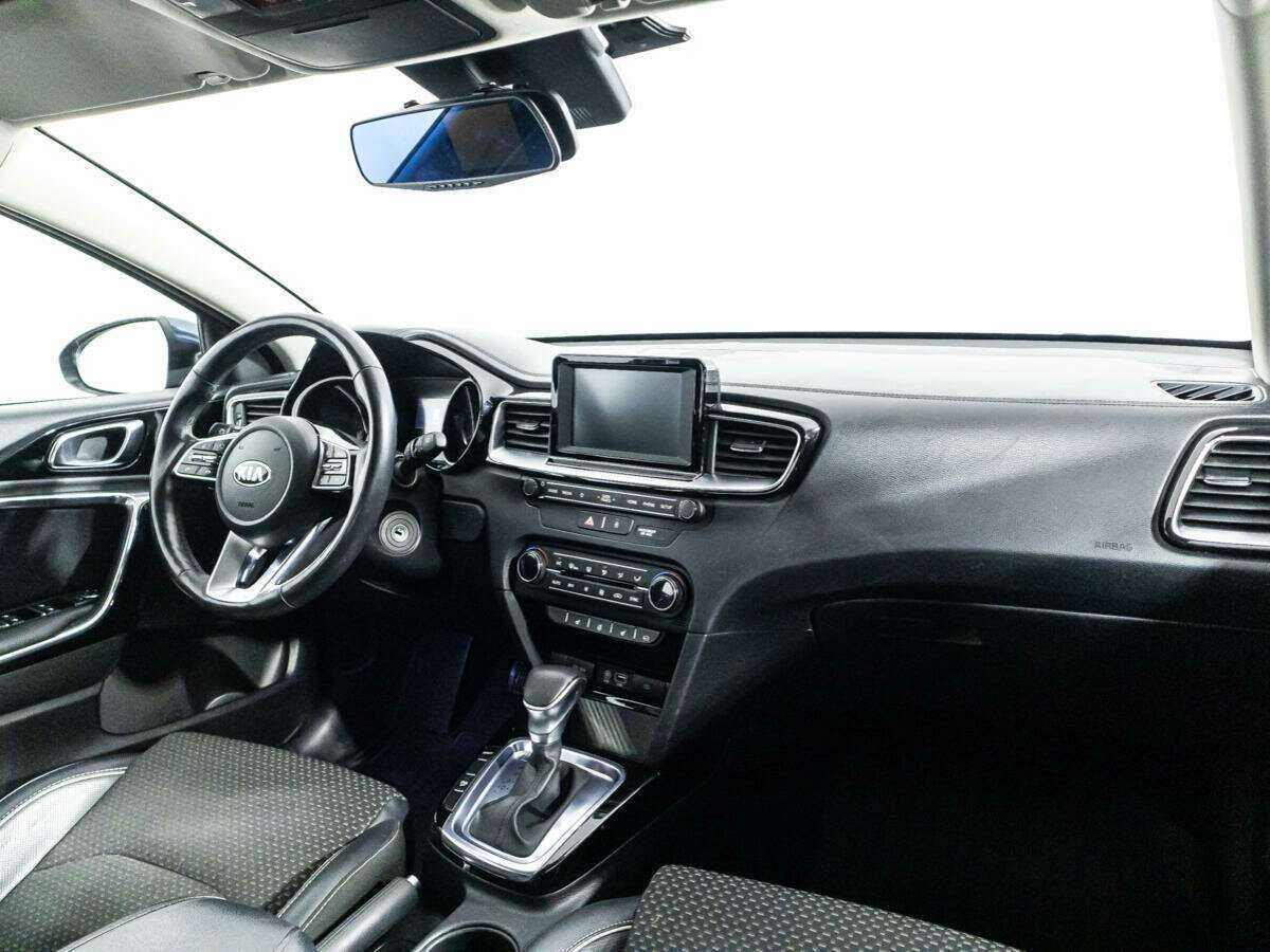 Kia Ceed с пробегом — 2018 год. Фото: #8
