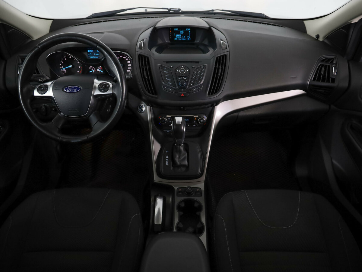 Ford Kuga с пробегом — 2016 год. Фото: #4