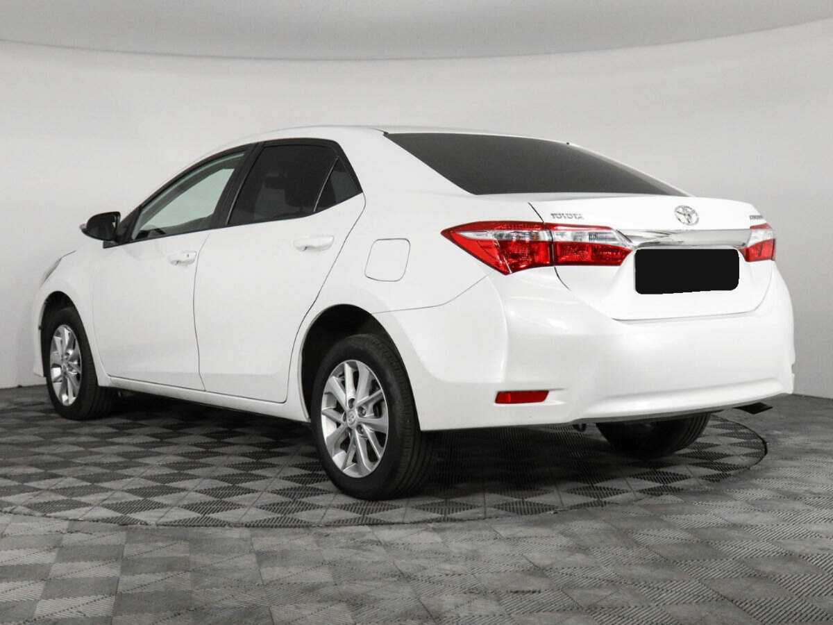Toyota Corolla с пробегом — 2014 год. Фото: #6
