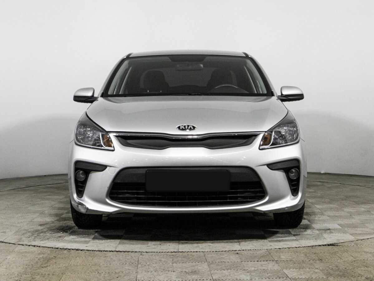 Kia Rio с пробегом — 2020 год. Фото: #1