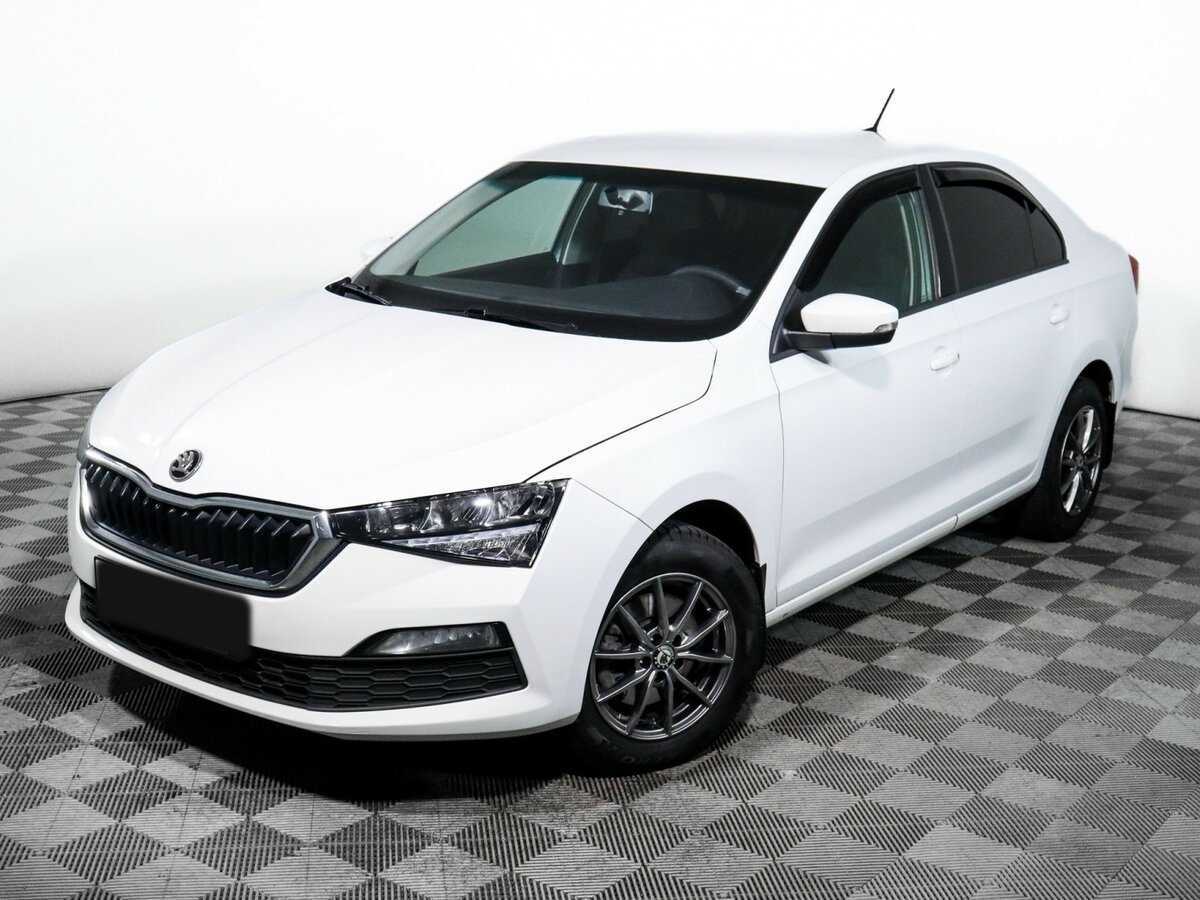 Skoda Rapid с пробегом — 2021 год. Фото: #12