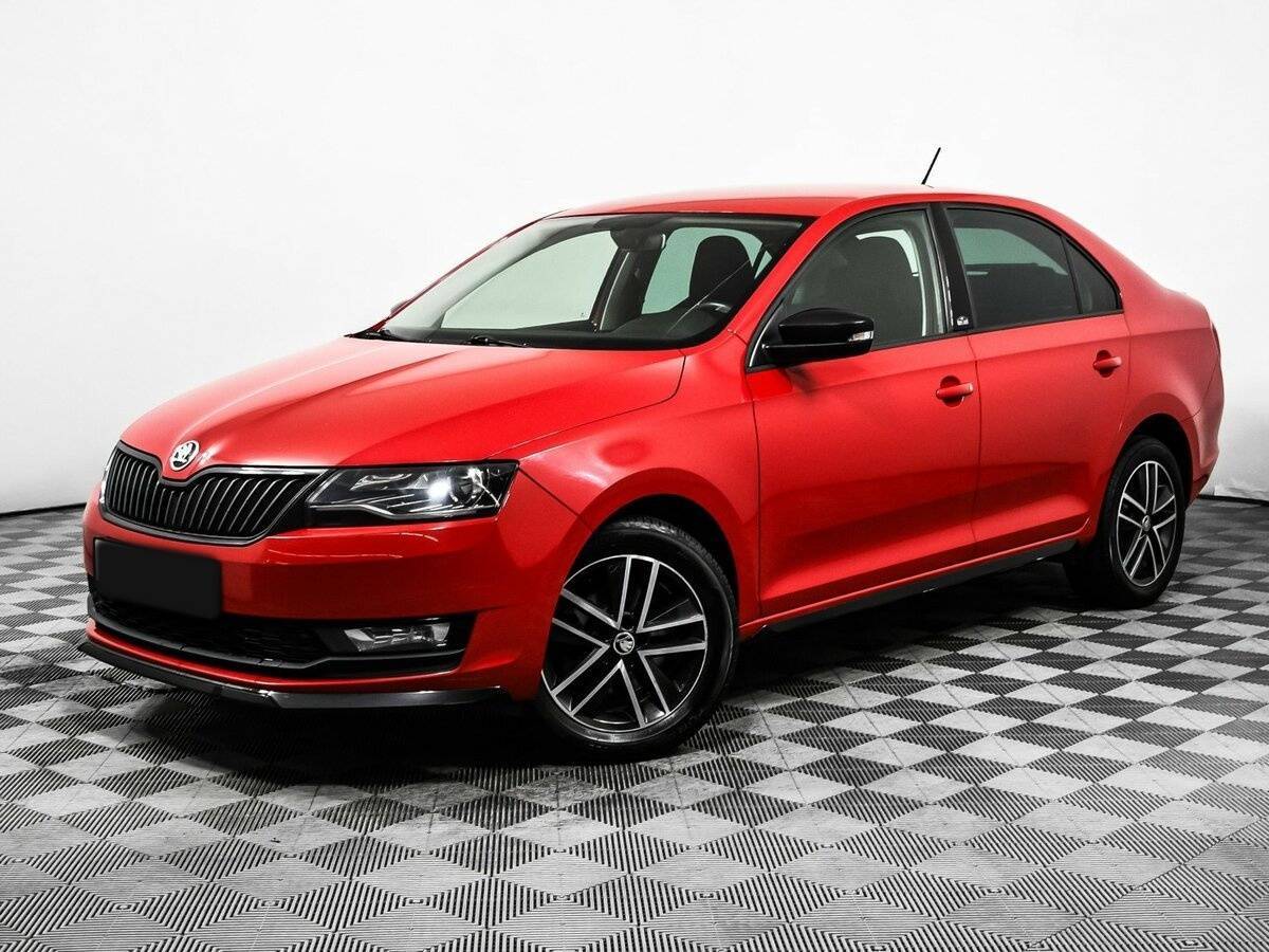 Skoda Rapid с пробегом — 2018 год. Посмотреть фото