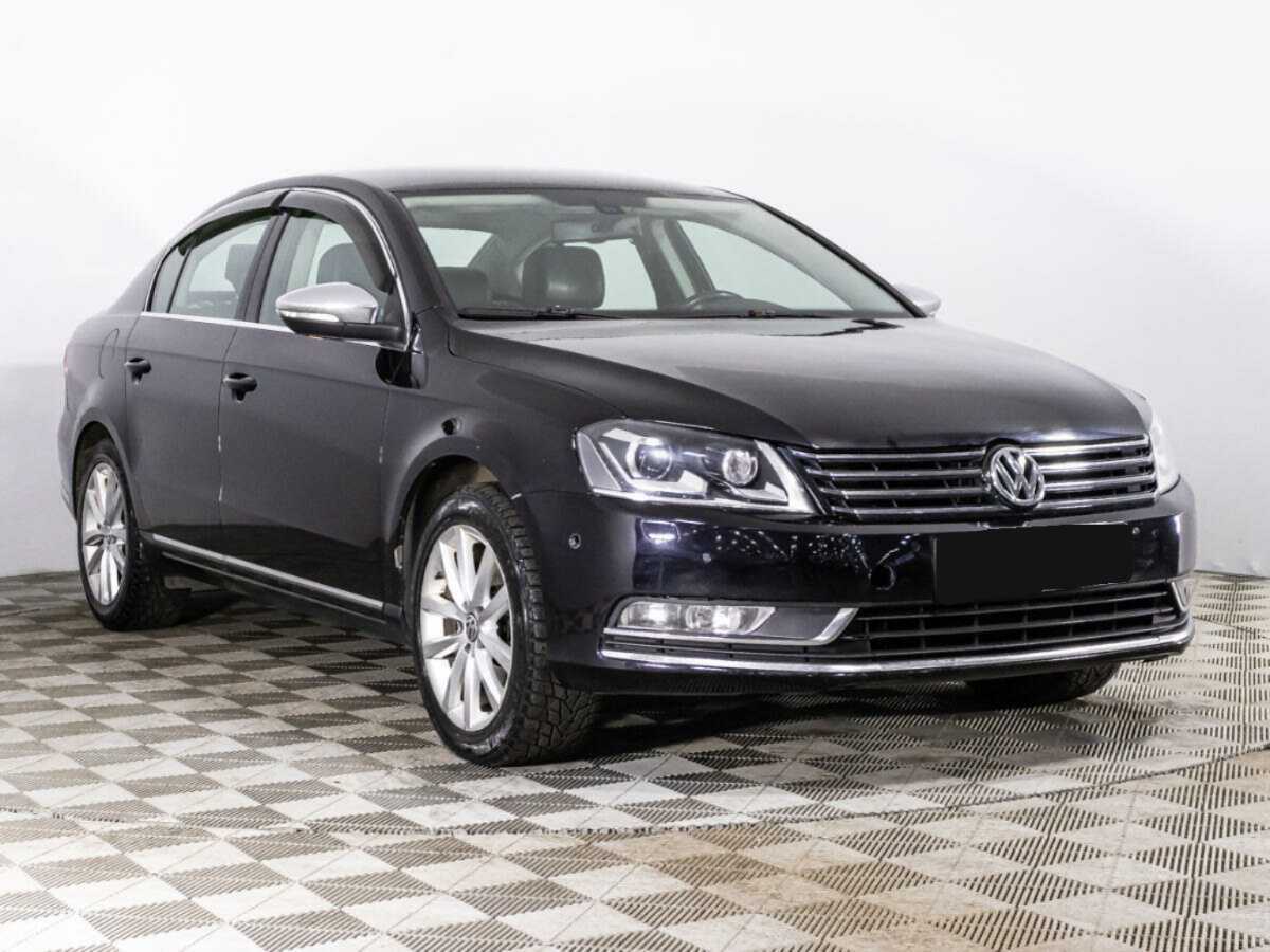 Volkswagen Passat с пробегом — 2012 год. Фото: #2