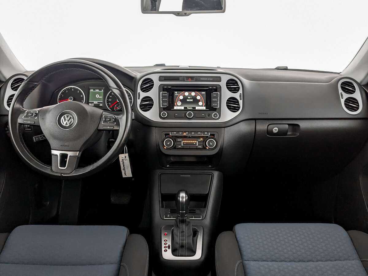 Volkswagen Tiguan с пробегом — 2013 год. Фото: #11