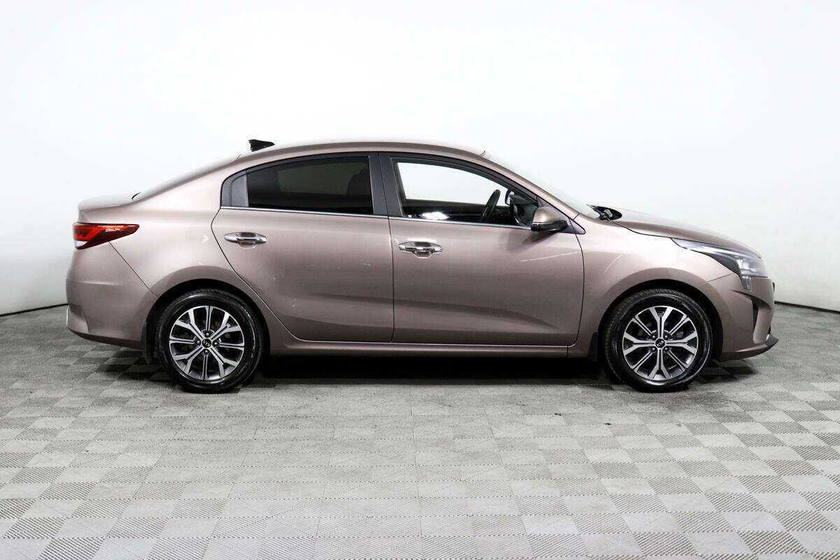 Kia Rio с пробегом — 2020 год. Фото: #3