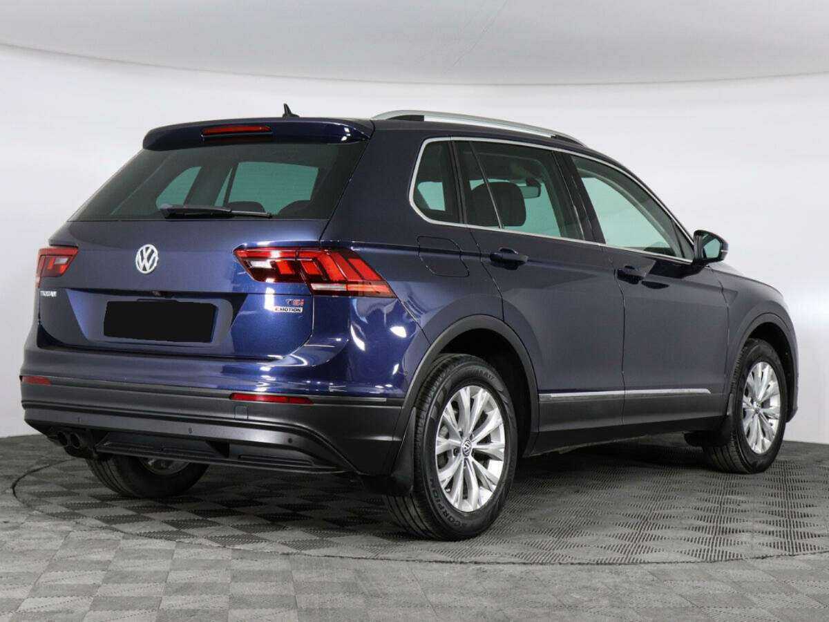 Volkswagen Tiguan с пробегом — 2017 год. Фото: #4
