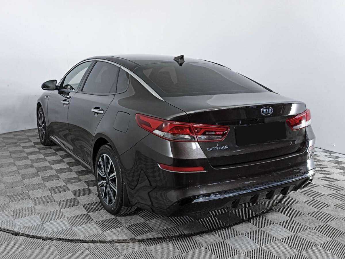 Kia Optima с пробегом — 2018 год. Фото: #6