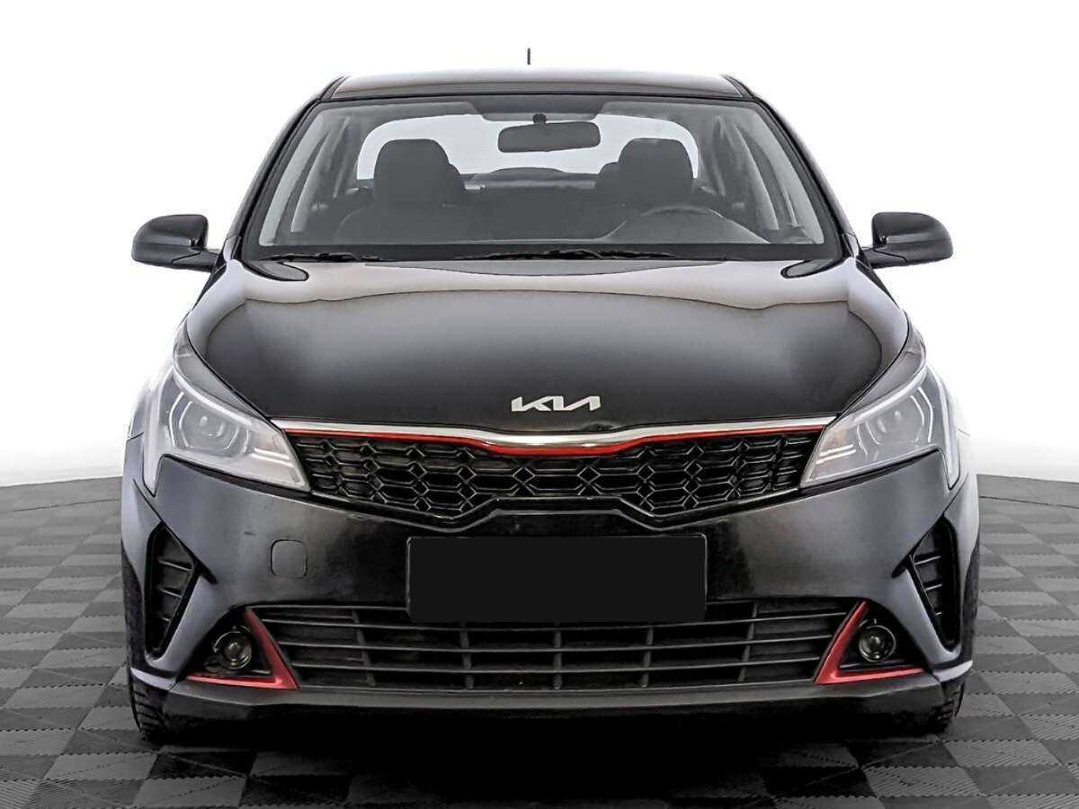 Kia Rio с пробегом — 2021 год. Фото: #1