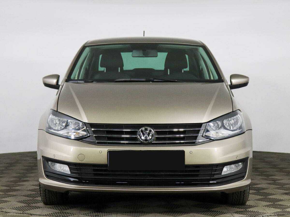 Volkswagen Polo с пробегом — 2018 год. Фото: #1