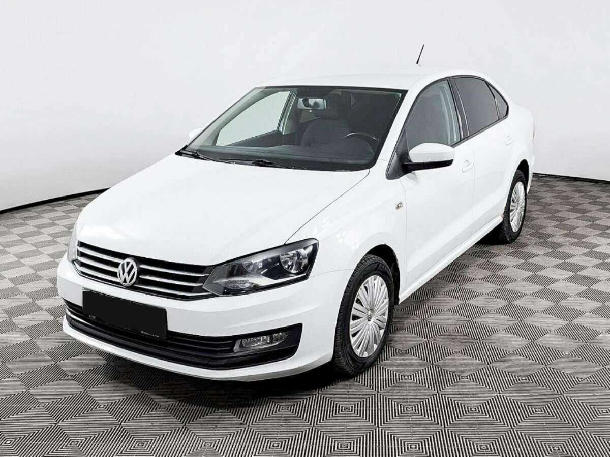 Volkswagen Polo с пробегом — 2015 год. Посмотреть фото
