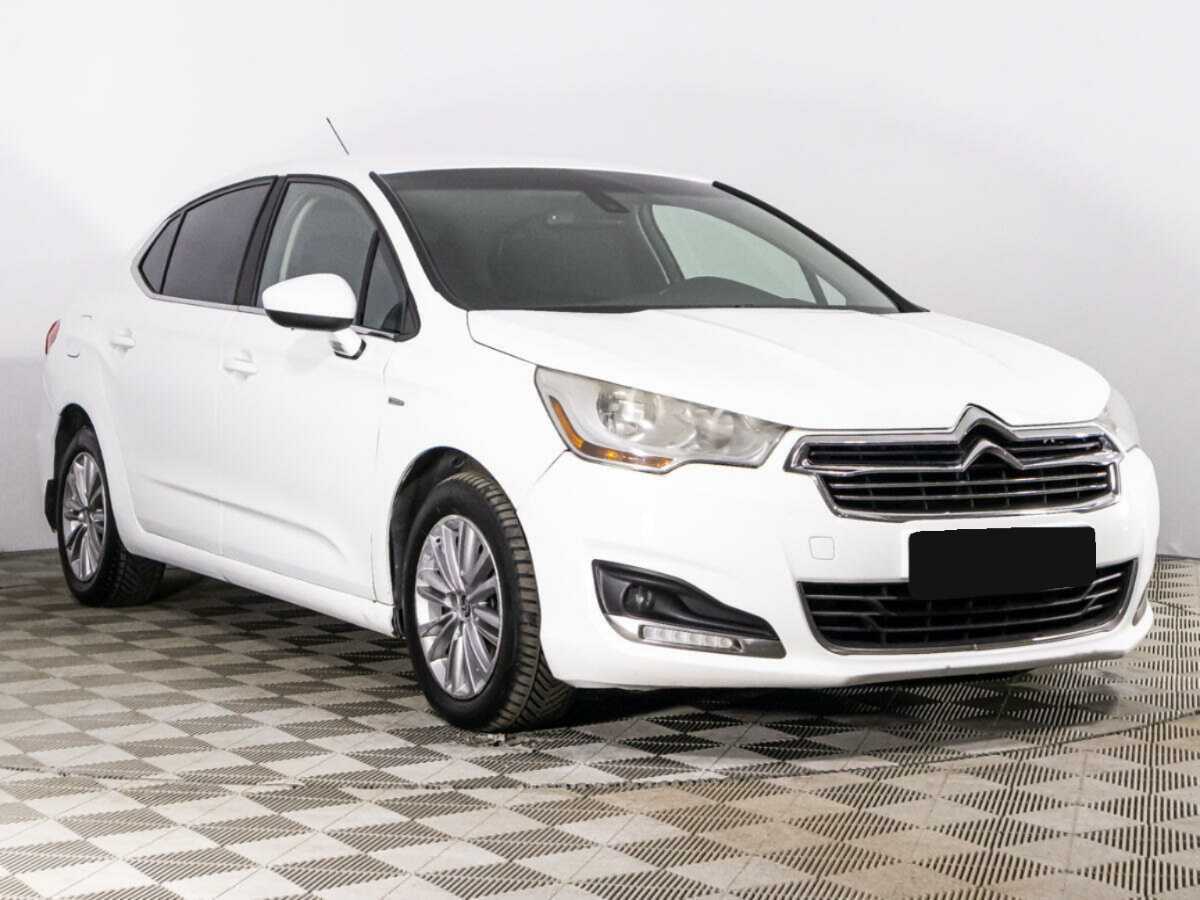 Citroen C4 с пробегом — 2013 год. Фото: #2