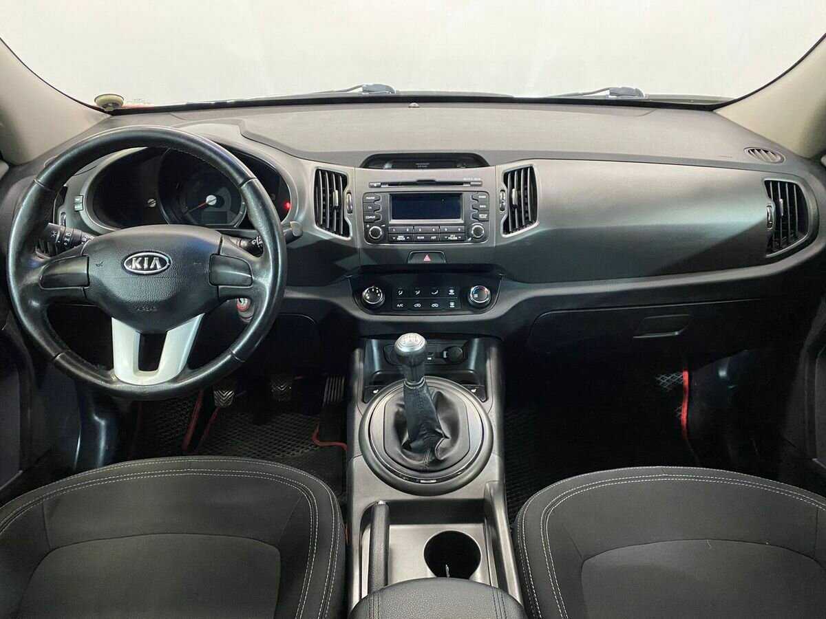 Kia Sportage с пробегом — 2012 год. Фото: #8
