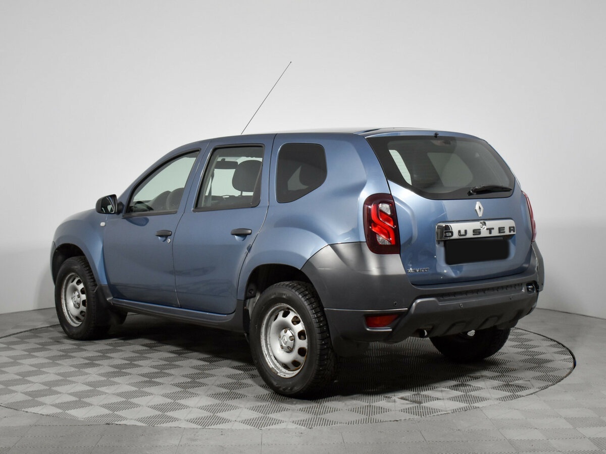 Renault Duster с пробегом — 2016 год. Фото: #6